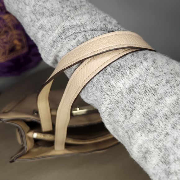 Coach Swagger TAN - Picture 8 of 10